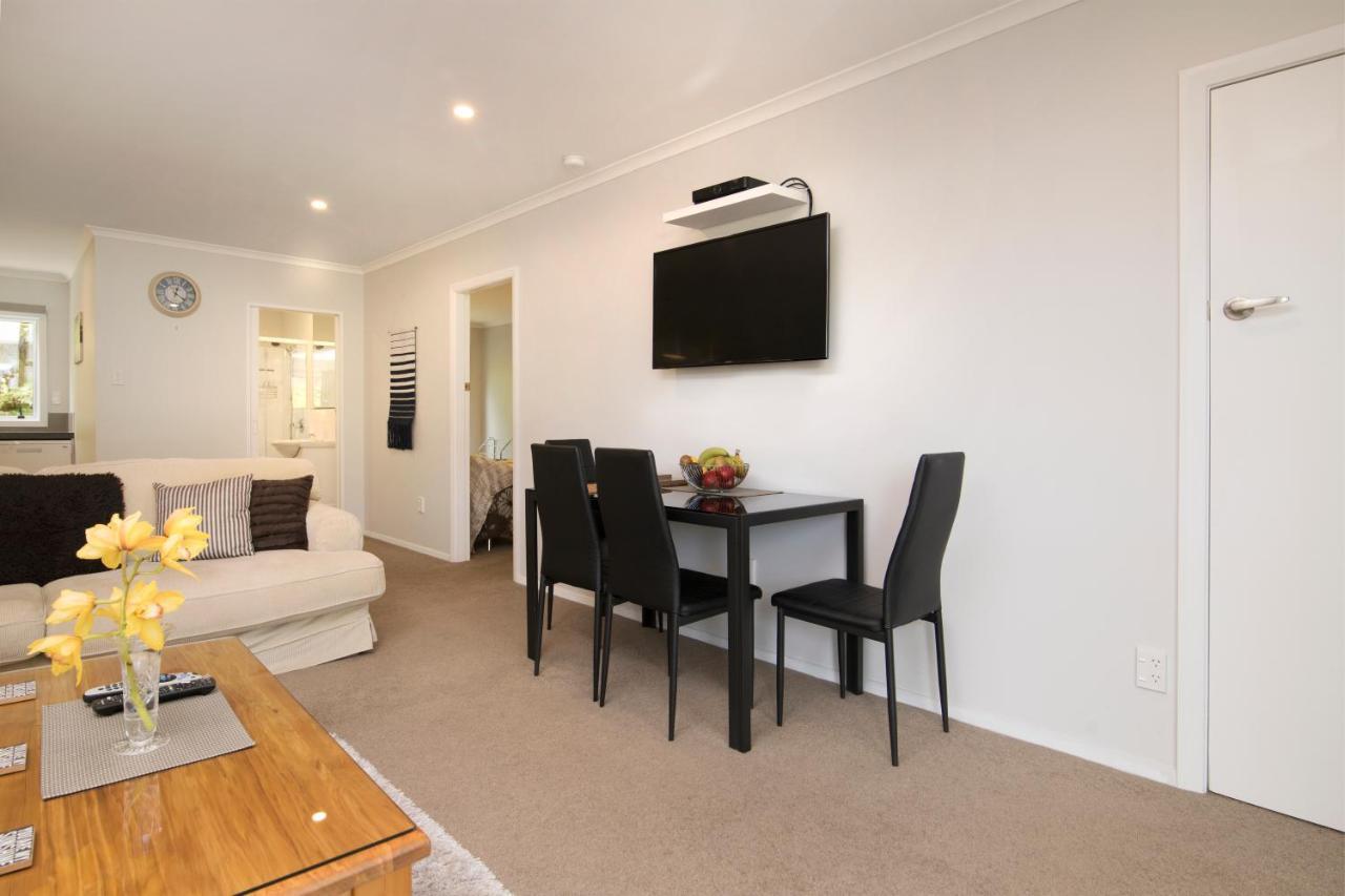 Fabulous Apartment With Private Spa Pool & Gym Picton Exterior foto