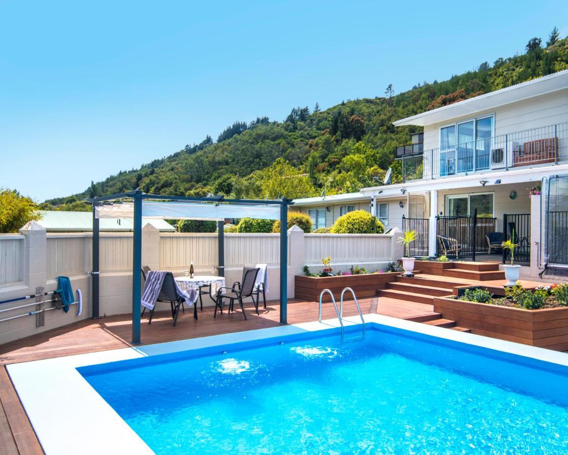 Fabulous Apartment With Private Spa Pool & Gym Picton Exterior foto